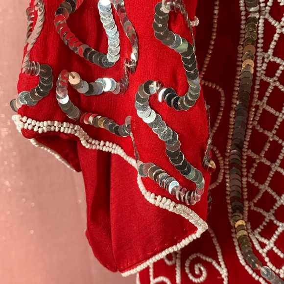 NWT! VINTAGE Glamorous Beaded and Sequined Top - Picture 5 of 8